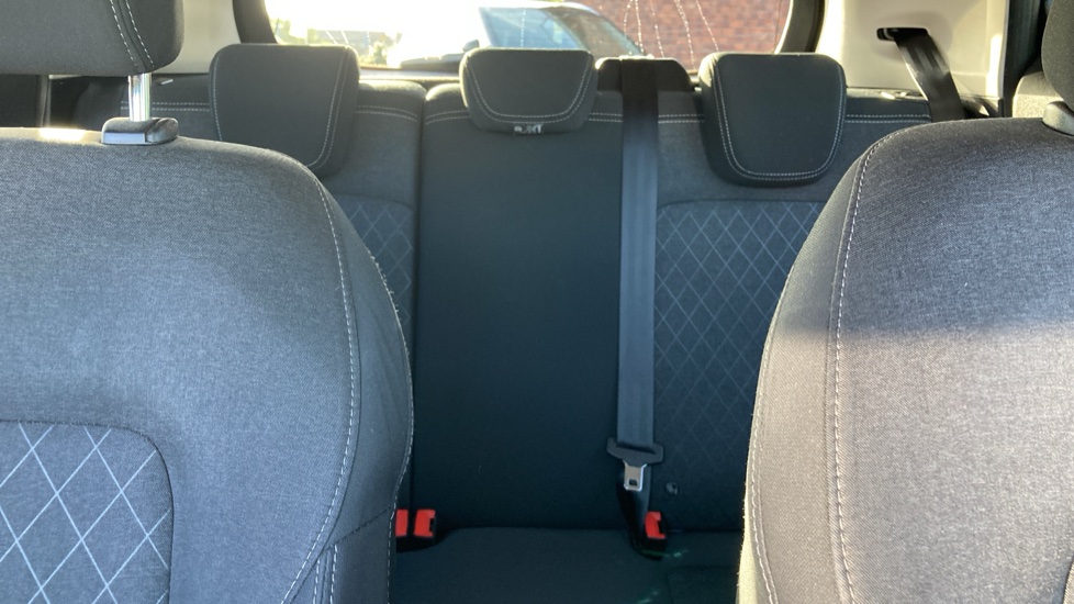 Ford Fiesta 1.0 EcoBoost Active 1 5dr Petrol Hatchback - Image 17