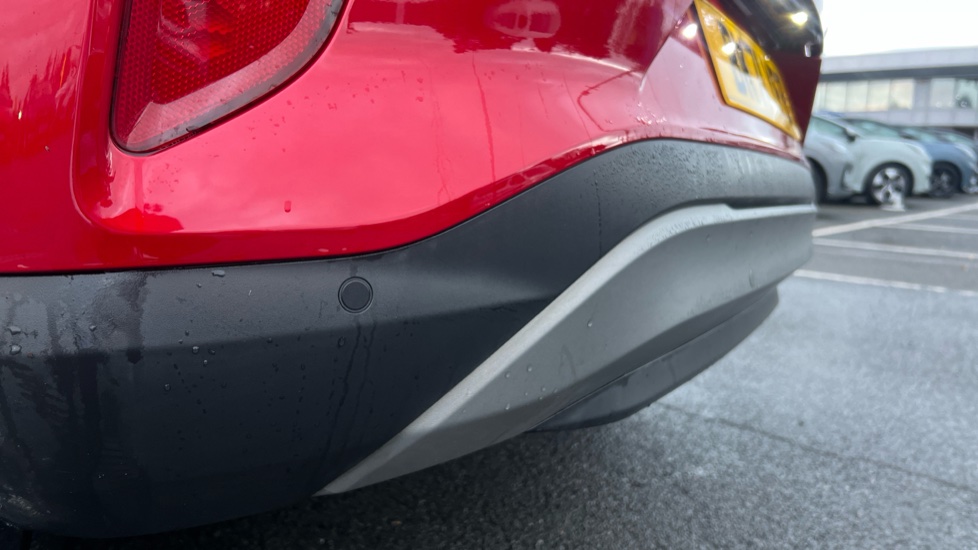 Ford Puma 1.0 EcoBoost Hybrid mHEV Titanium 5dr Petrol Hatchback - Image 31