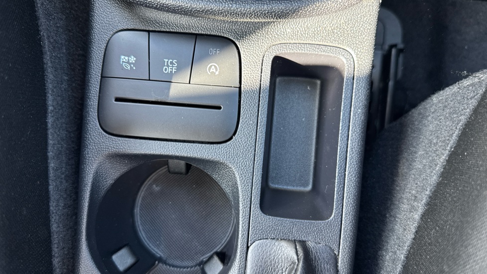 Ford Fiesta 1.0 EcoBoost Trend 5dr Petrol Hatchback - Image 39