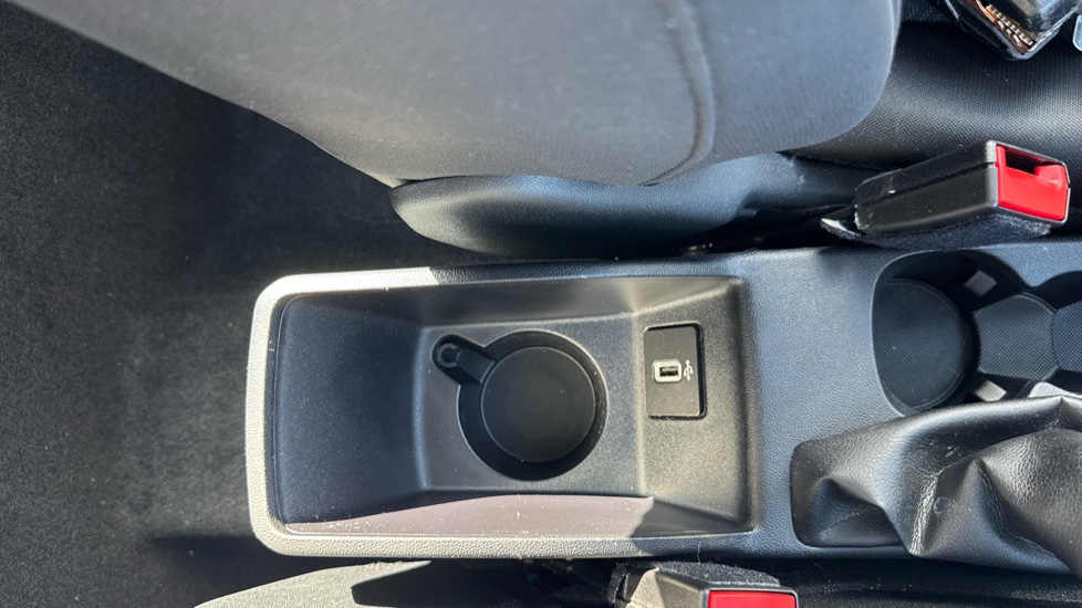 Ford Fiesta 1.0 EcoBoost Trend 5dr Petrol Hatchback - Image 44