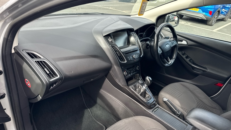 Ford Focus 1.5 TDCi 120 Titanium 5dr Diesel Hatchback - Image 9