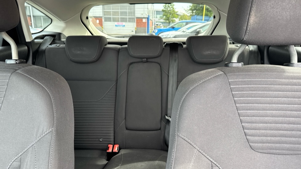 Ford Focus 1.5 TDCi 120 Titanium 5dr Diesel Hatchback - Image 15