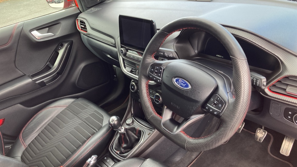 Ford Puma 1.0 EcoBoost Hybrid mHEV ST-Line X 5dr Petrol Hatchback - Image 16