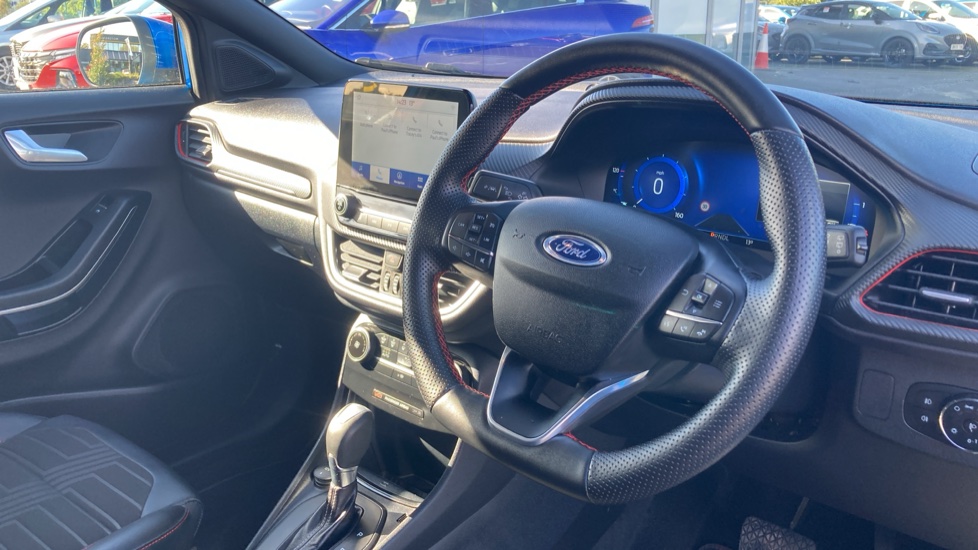 Ford Puma 1.0 EcoBoost Hybrid mHEV ST-Line X 5dr DCT Petrol Hatchback - Image 17