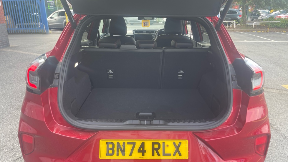 Ford Puma 1.0 EcoBoost Hybrid mHEV ST-Line X 5dr DCT Petrol Hatchback - Image 4