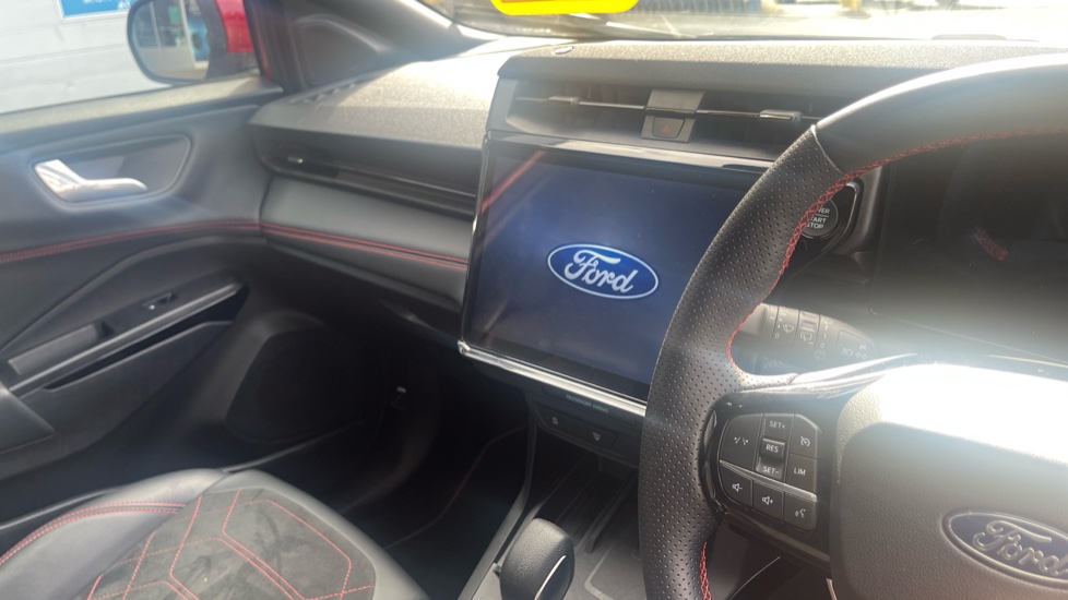 Ford Puma 1.0 EcoBoost Hybrid mHEV ST-Line X 5dr DCT Petrol Hatchback - Image 20