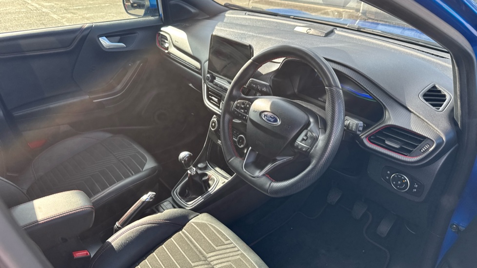 Ford Puma 1.0 EcoBoost Hybrid mHEV 155 ST-Line X 5dr Petrol Hatchback - Image 11