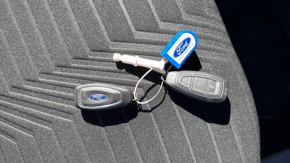 Ford Puma 1.0 EcoBoost Hybrid mHEV 155 ST-Line X 5dr Petrol Hatchback - Image 20