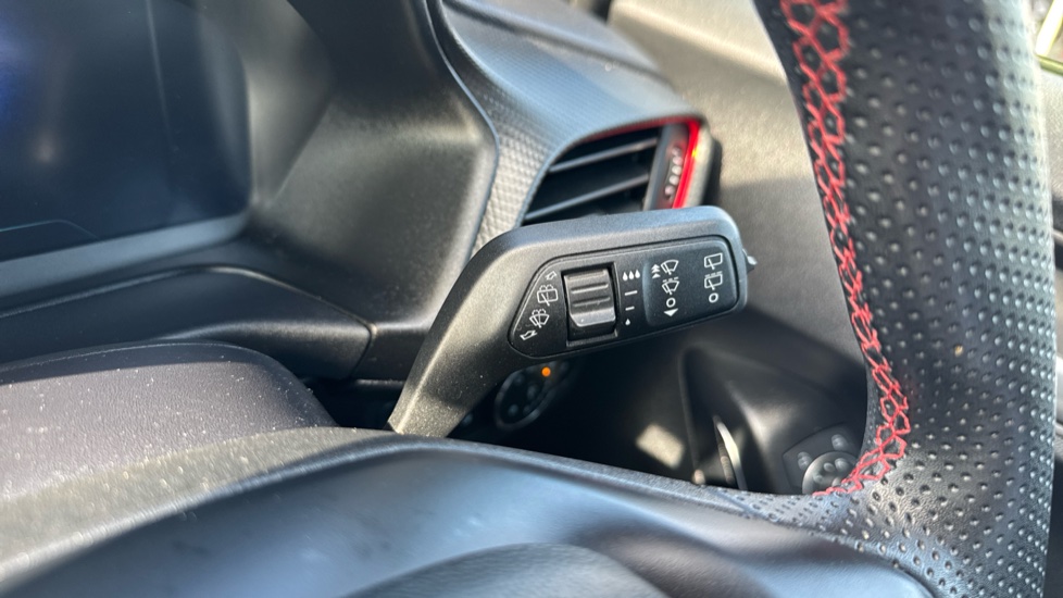 Ford Puma 1.0 EcoBoost Hybrid mHEV 155 ST-Line X 5dr Petrol Hatchback - Image 32