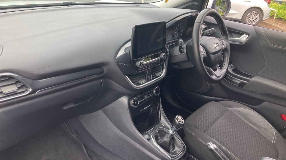 Ford Puma 1.0 EcoBoost Hybrid mHEV Titanium 5dr Petrol Hatchback - Image 15