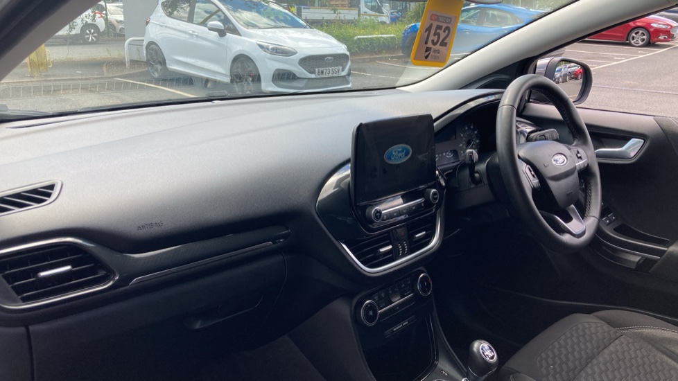 Ford Puma 1.0 EcoBoost Hybrid mHEV Titanium 5dr Petrol Hatchback - Image 13