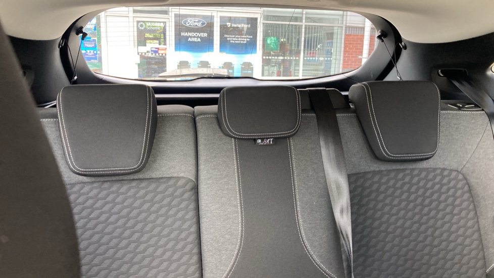 Ford Puma 1.0 EcoBoost Hybrid mHEV Titanium 5dr Petrol Hatchback - Image 18
