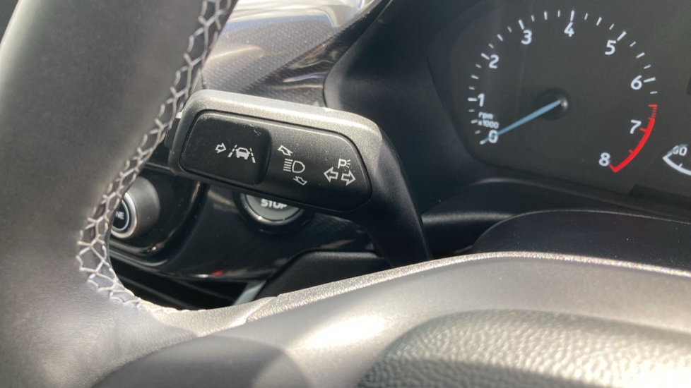 Ford Puma 1.0 EcoBoost Hybrid mHEV Titanium 5dr Petrol Hatchback - Image 39