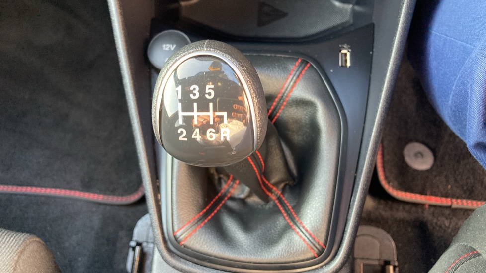 Ford Fiesta 1.0 EcoBoost ST-Line 5dr Petrol Hatchback - Image 36