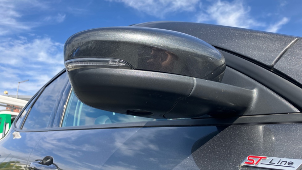 Ford Kuga 1.5 EcoBoost 150 ST-Line X Edition 5dr Petrol Estate - Image 34