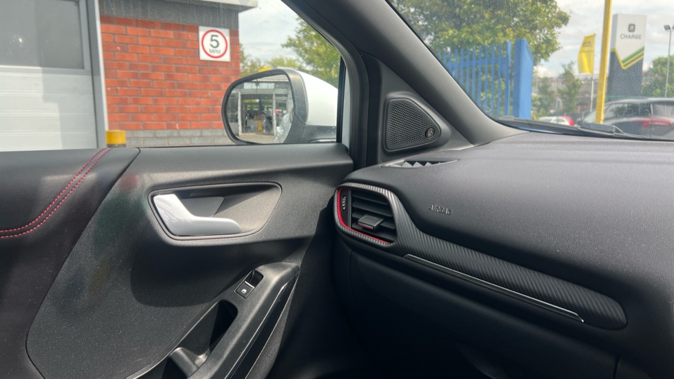 Ford Puma 1.0 EcoBoost Hybrid mHEV 155 ST-Line X 5dr Petrol Hatchback - Image 38