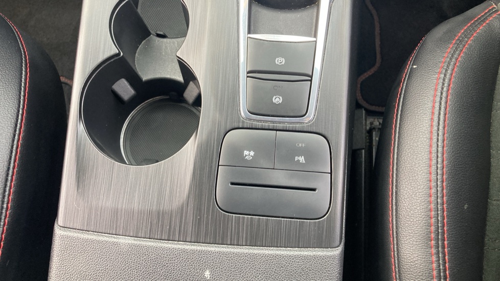 Ford Kuga 2.5 FHEV ST-Line Edition 5dr CVT Hybrid Estate - Image 25