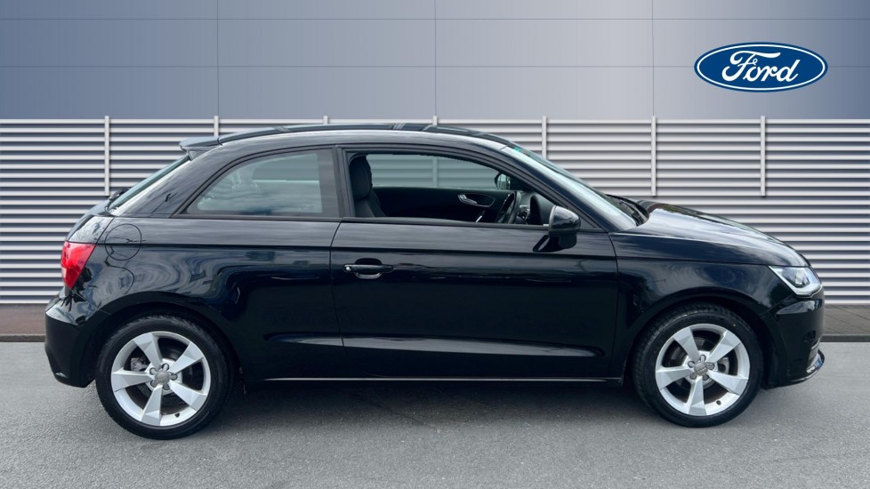 Audi A1 1.0 TFSI Sport Nav 3dr Petrol Hatchback - Image 5