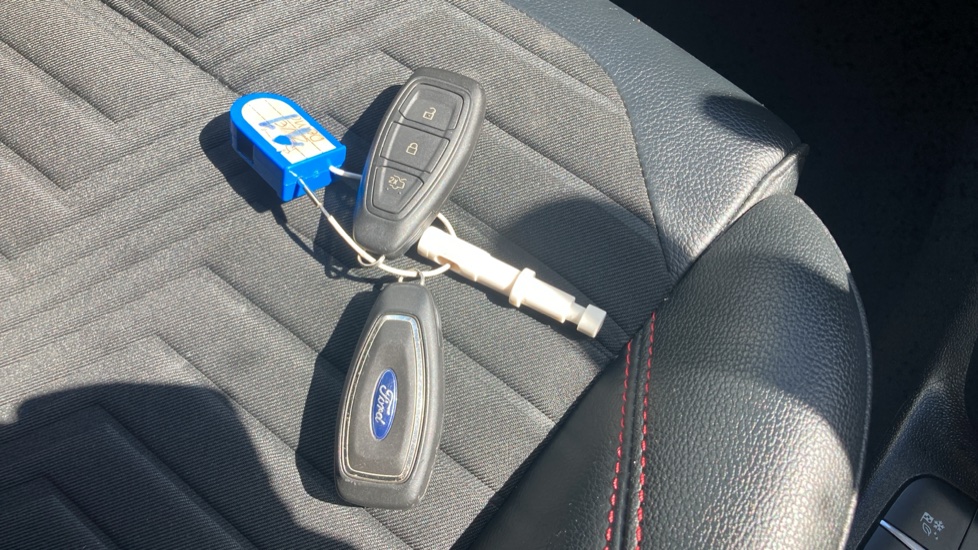 Ford Puma 1.0 EcoBoost Hybrid mHEV 155 ST-Line X 5dr Petrol Hatchback - Image 8