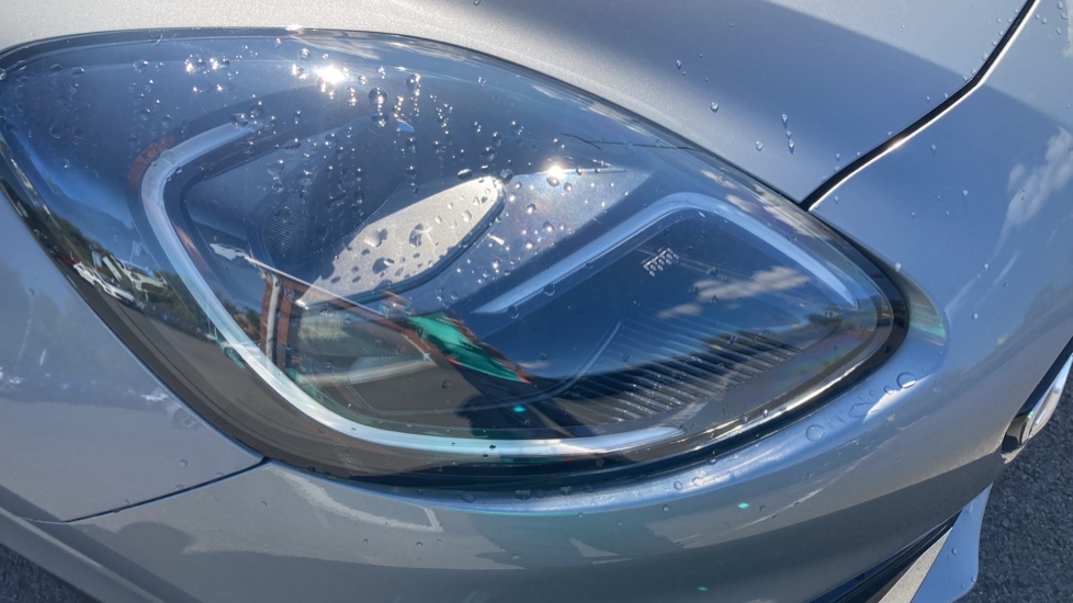 Ford Puma 1.0 EcoBoost Hybrid mHEV 155 ST-Line Vignale 5dr Petrol Hatchback - Image 24