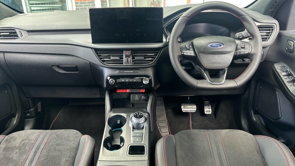Ford Kuga 2.5 FHEV ST-Line X 5dr CVT Hybrid Estate - Image 10