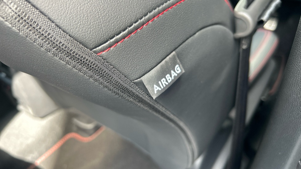 Ford Kuga 2.5 FHEV ST-Line X 5dr CVT Hybrid Estate - Image 36