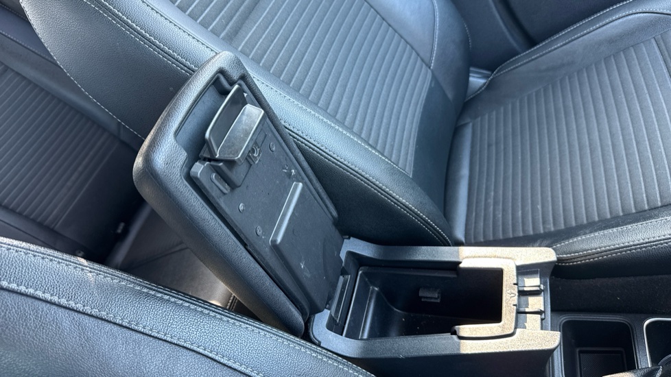 Ford EcoSport 1.0 EcoBoost 125 Titanium 5dr Auto Petrol Hatchback - Image 40
