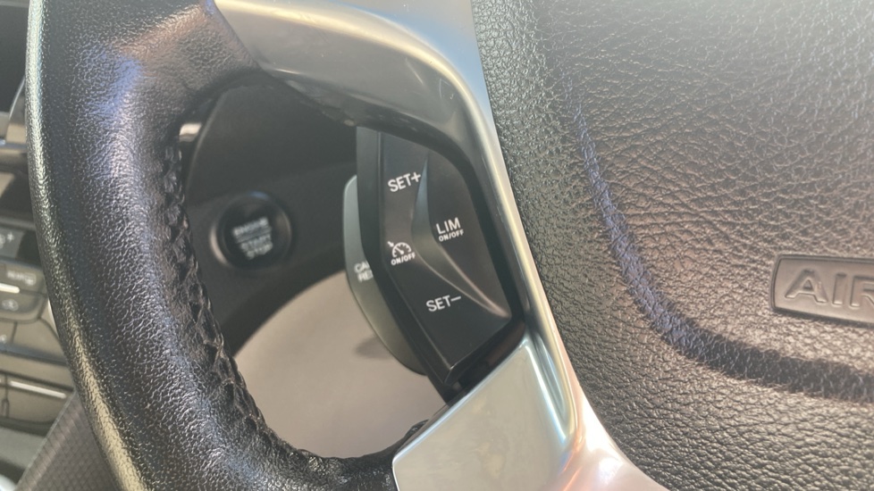 Ford Tourneo Connect 1.5 EcoBlue 120 Titanium 5dr Diesel Estate - Image 23