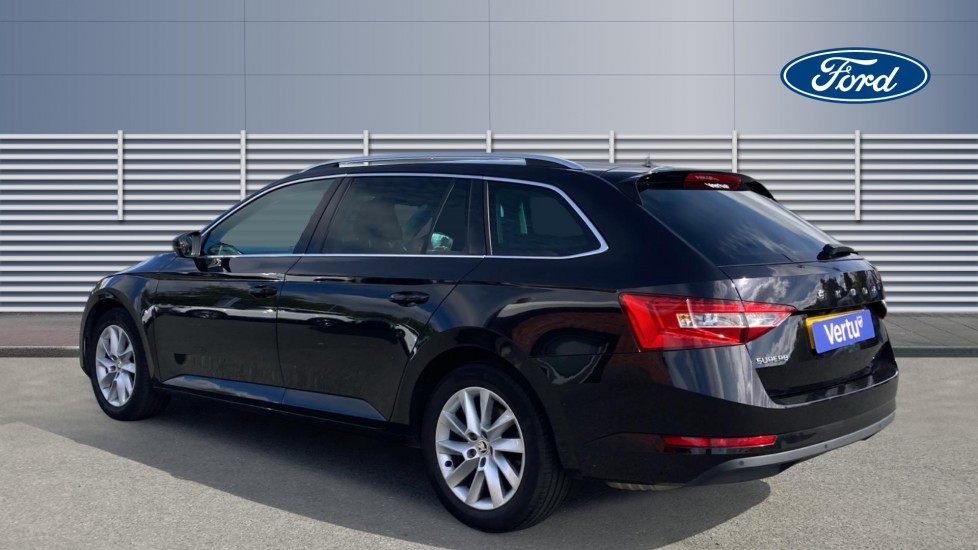 Skoda Superb 1.5 TSI SE Technology 5dr DSG Petrol Estate - Image 2