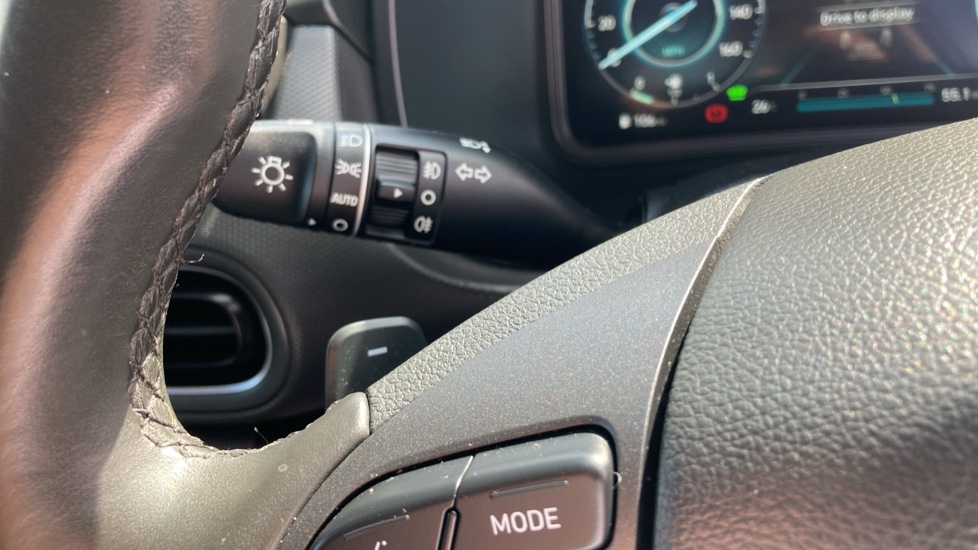 Hyundai KONA 1.6 GDi Hybrid Premium 5dr DCT Hybrid Hatchback - Image 36