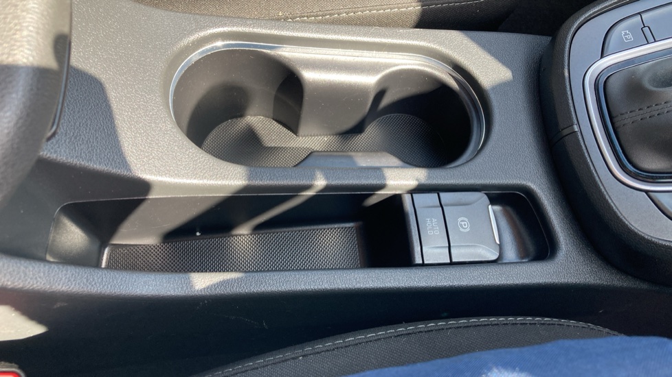 Hyundai KONA 1.6 GDi Hybrid Premium 5dr DCT Hybrid Hatchback - Image 38
