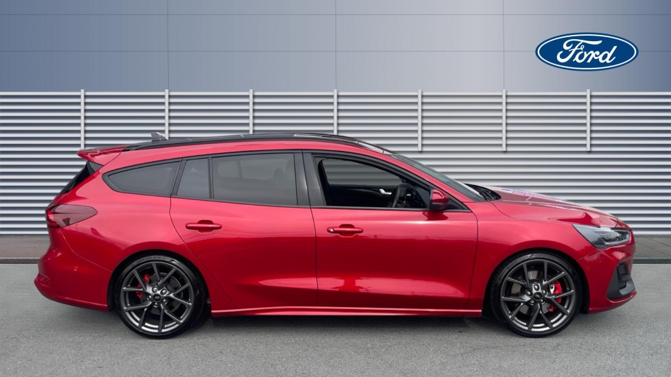 Ford Focus ST 2.3 EcoBoost ST 5dr Auto Petrol Estate - Image 5
