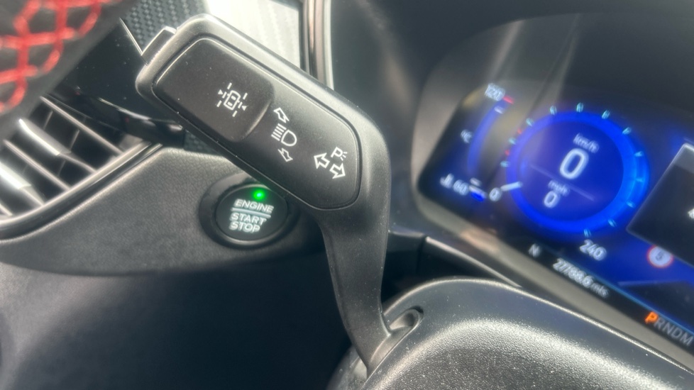 Ford Kuga 2.0 EcoBlue 190 ST-Line X 5dr Auto AWD Diesel Estate - Image 32