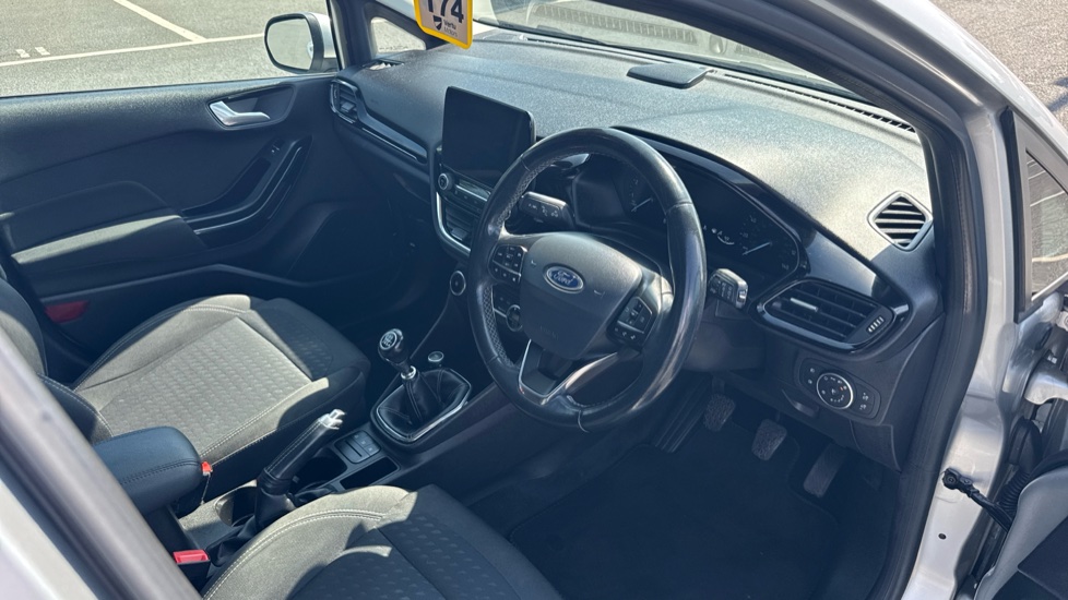 Ford Fiesta 1.0 EcoBoost Titanium 5dr Petrol Hatchback - Image 15