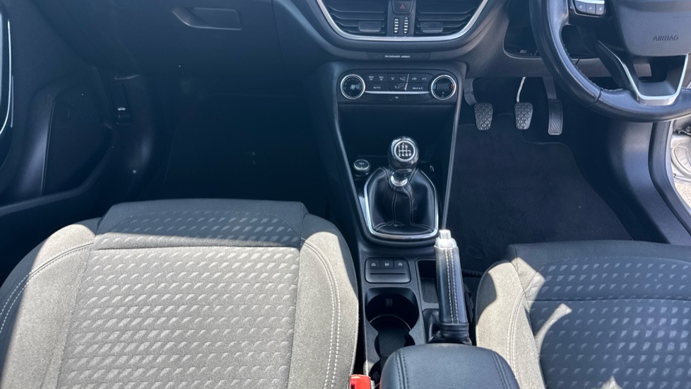 Ford Fiesta 1.0 EcoBoost Titanium 5dr Petrol Hatchback - Image 16