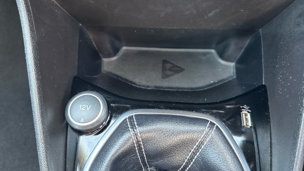 Ford Fiesta 1.0 EcoBoost Titanium 5dr Petrol Hatchback - Image 37