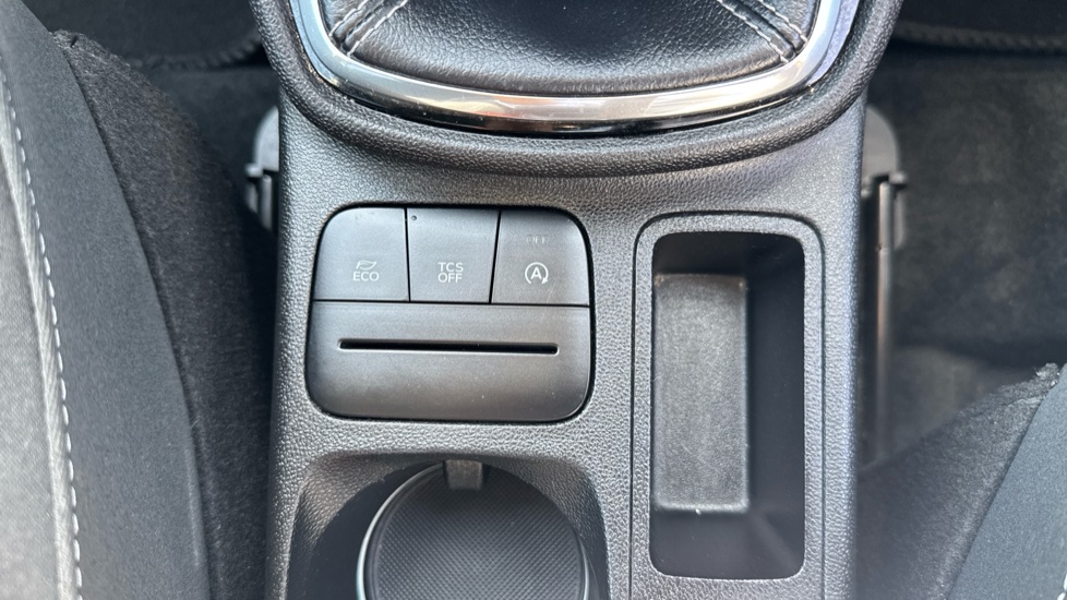 Ford Fiesta 1.0 EcoBoost Titanium 5dr Petrol Hatchback - Image 39