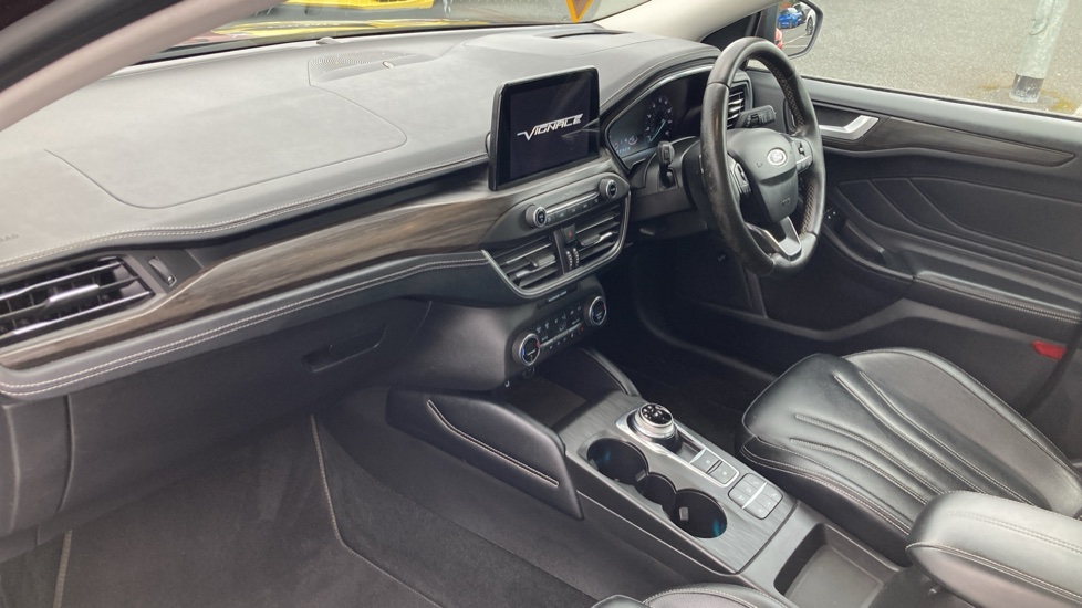 Ford Focus Vignale 2.0 EcoBlue 5dr Auto Diesel Hatchback - Image 17