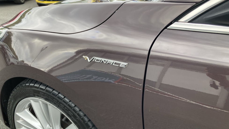 Ford Focus Vignale 2.0 EcoBlue 5dr Auto Diesel Hatchback - Image 33