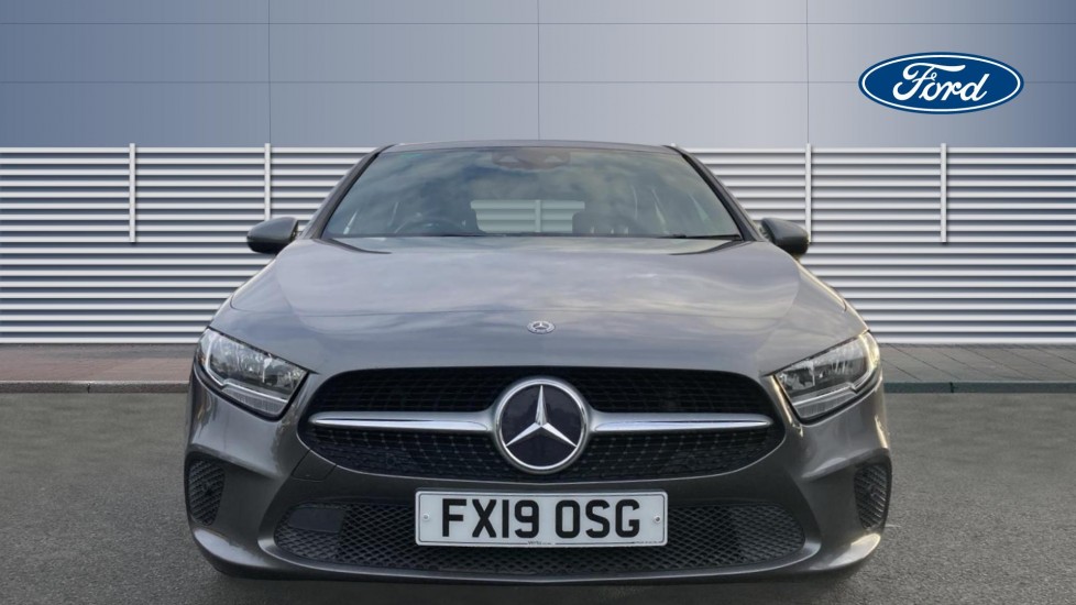 Mercedes-Benz A-Class A180 SE Executive 5dr Petrol Hatchback - Image 3