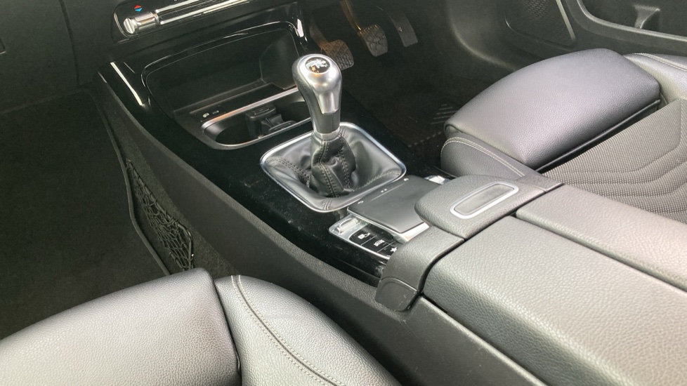 Mercedes-Benz A-Class A180 SE Executive 5dr Petrol Hatchback - Image 16