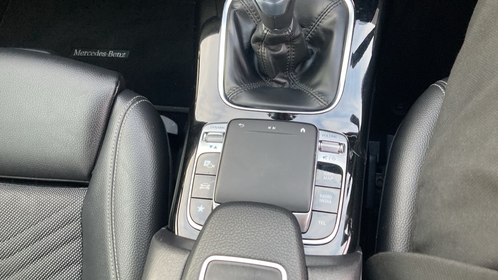 Mercedes-Benz A-Class A180 SE Executive 5dr Petrol Hatchback - Image 38