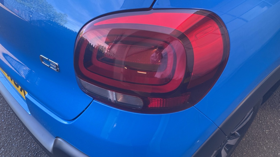 Citroen C3 1.2 PureTech 83 Feel 5dr Petrol Hatchback - Image 25