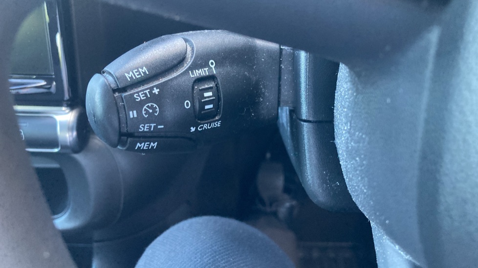 Citroen C3 1.2 PureTech 83 Feel 5dr Petrol Hatchback - Image 30