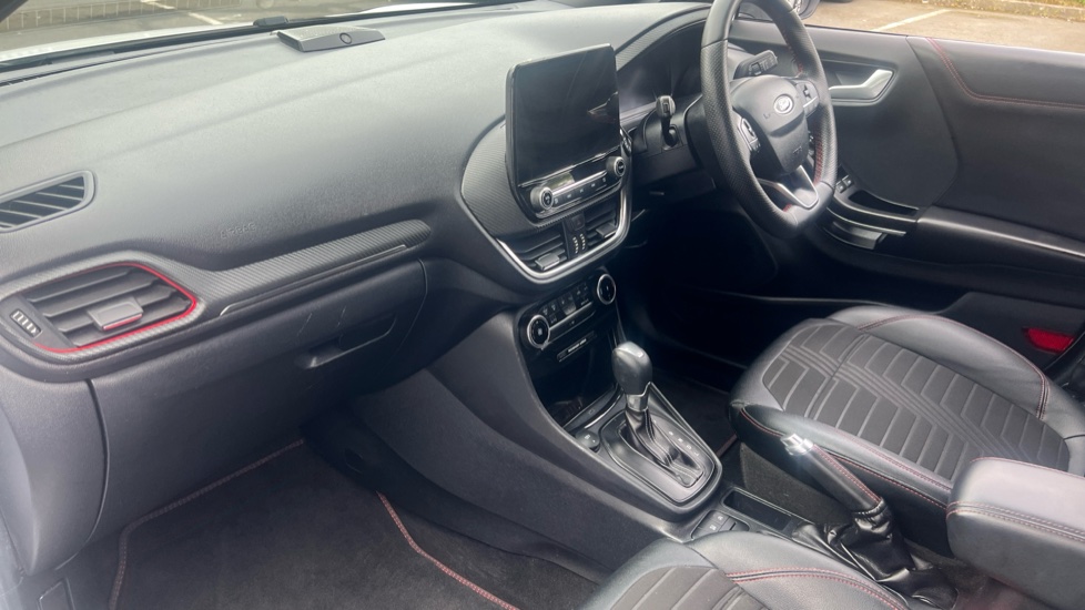 Ford Puma 1.0 EcoBoost Hybrid mHEV ST-Line X 5dr DCT Petrol Hatchback - Image 14