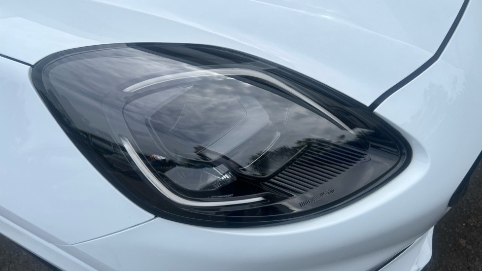 Ford Puma 1.0 EcoBoost Hybrid mHEV ST-Line X 5dr DCT Petrol Hatchback - Image 23