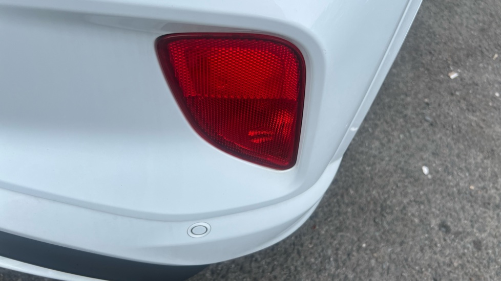 Ford Puma 1.0 EcoBoost Hybrid mHEV ST-Line X 5dr DCT Petrol Hatchback - Image 28