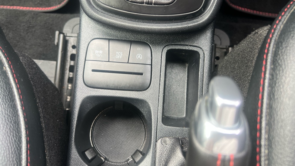 Ford Puma 1.0 EcoBoost Hybrid mHEV ST-Line X 5dr DCT Petrol Hatchback - Image 37