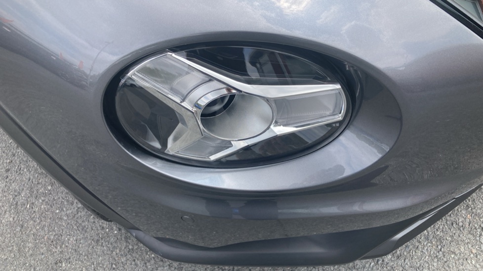 Nissan Juke 1.6 Hybrid N-Connecta 5dr Auto Hybrid Hatchback - Image 22