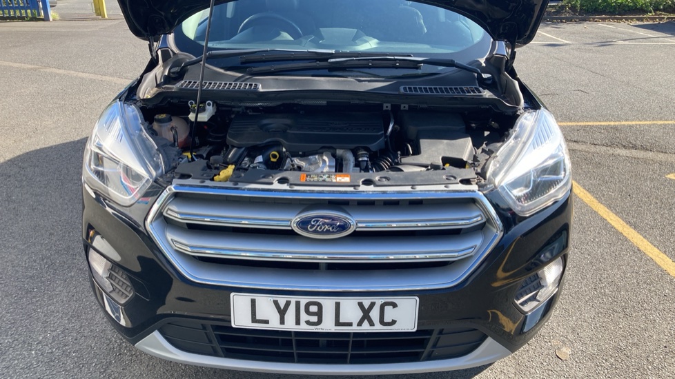 Ford Kuga 1.5 TDCi Titanium Edition 5dr 2WD Diesel Estate - Image 13